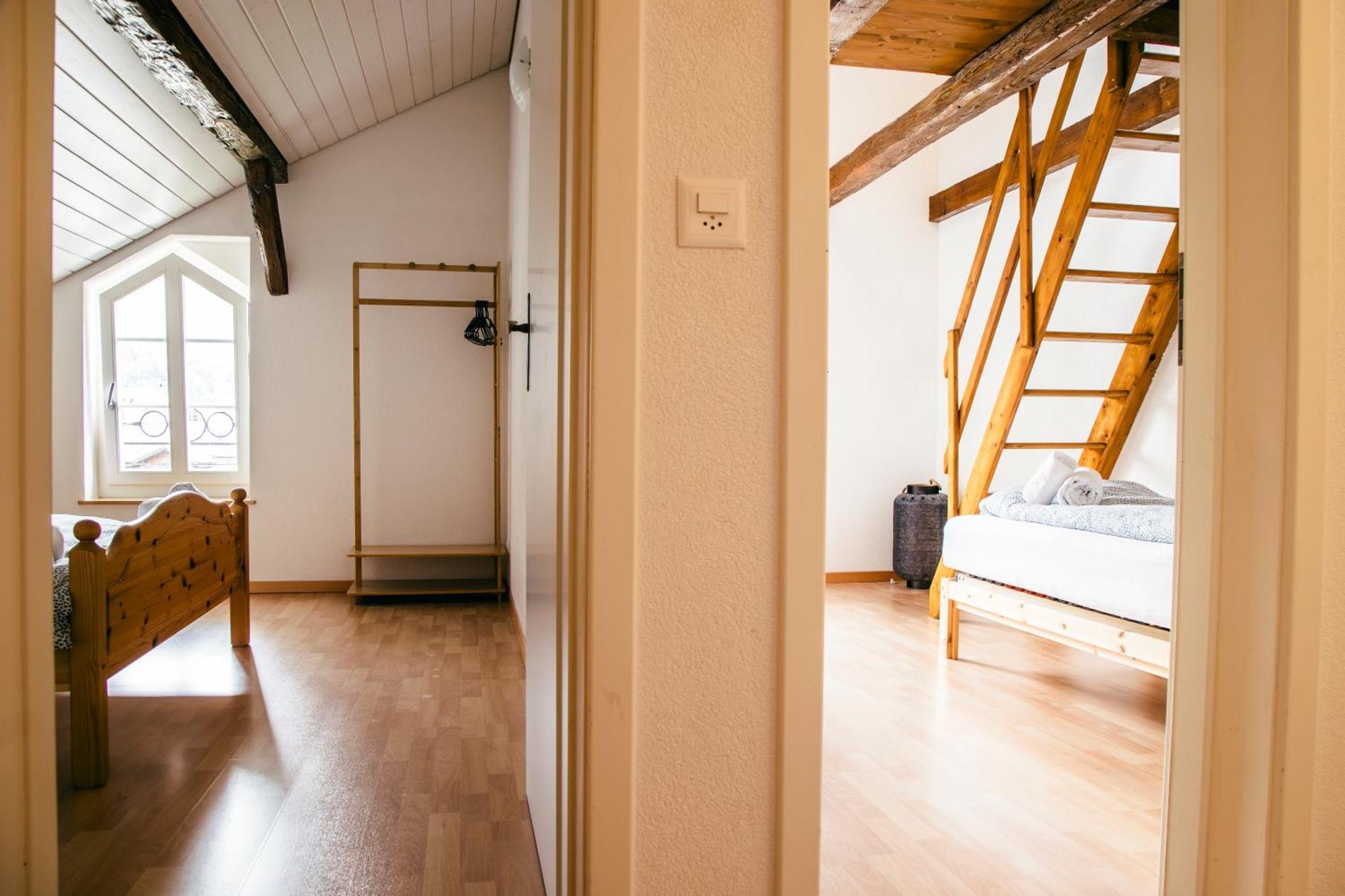 Nimbuzzz Apartments Unterseen Quarto foto